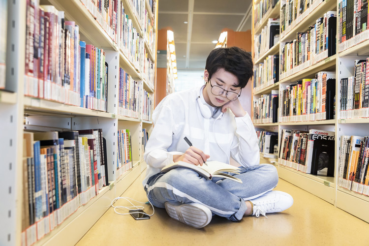 成都市计算机学校招生网_成都正规的计算机学校有哪些