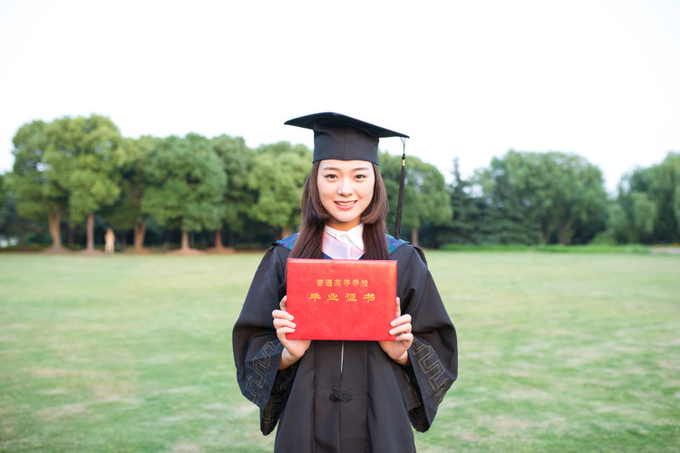 河南初中生报考职高(河南职#生可以报考省外的大学吗)